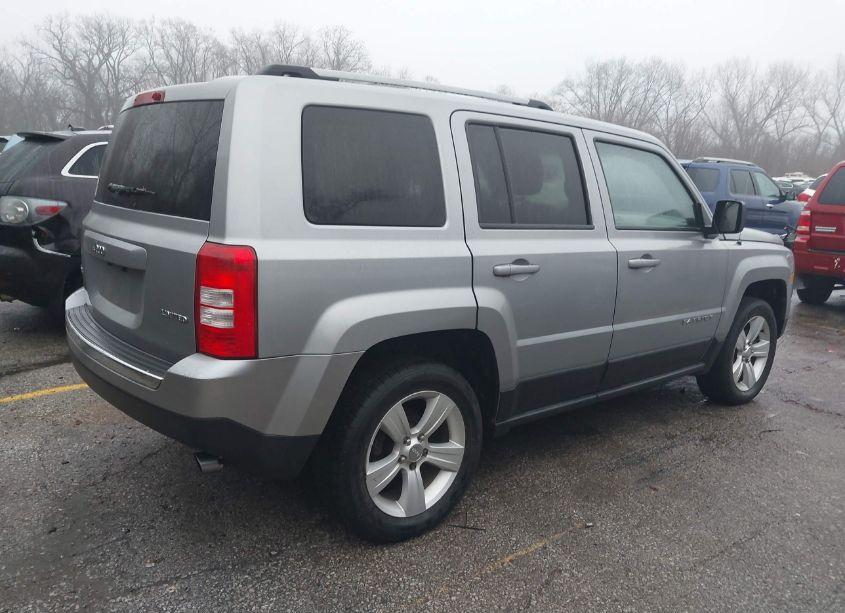 Photo 4 of 2014 Jeep Patriot LIMITED (VIN 1C4NJRCBXED779007)