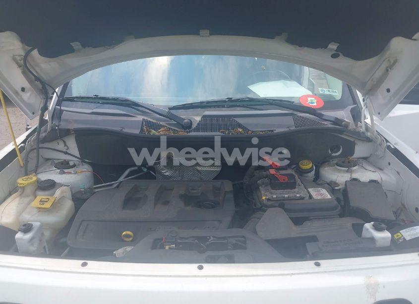 Photo 10 of 2013 Jeep Patriot LATITUDE (VIN 1C4NJRFB0DD192230)