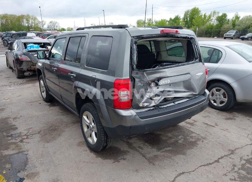 Photo 3 of 2013 Jeep Patriot LATITUDE (VIN 1C4NJRFB0DD248795)