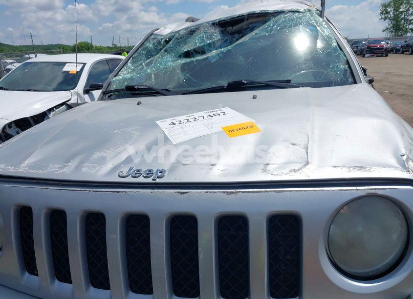 Photo 10 of 2014 Jeep Patriot LATITUDE (VIN 1C4NJRFB0ED549410)