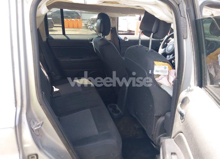 Photo 8 of 2014 Jeep Patriot LATITUDE (VIN 1C4NJRFB0ED549410)