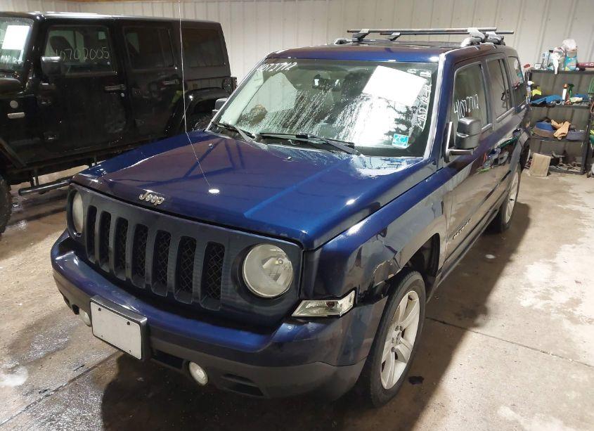 Photo 2 of 2014 Jeep Patriot LATITUDE (VIN 1C4NJRFB0ED688808)