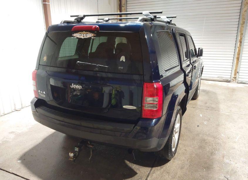 Photo 4 of 2014 Jeep Patriot LATITUDE (VIN 1C4NJRFB0ED688808)