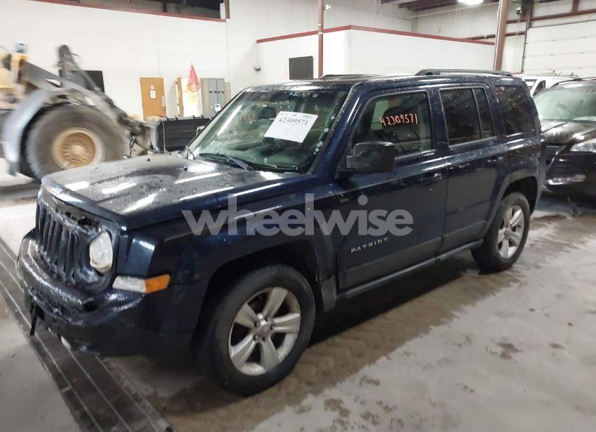 Photo 2 of 2014 Jeep Patriot LATITUDE (VIN 1C4NJRFB0ED730765)