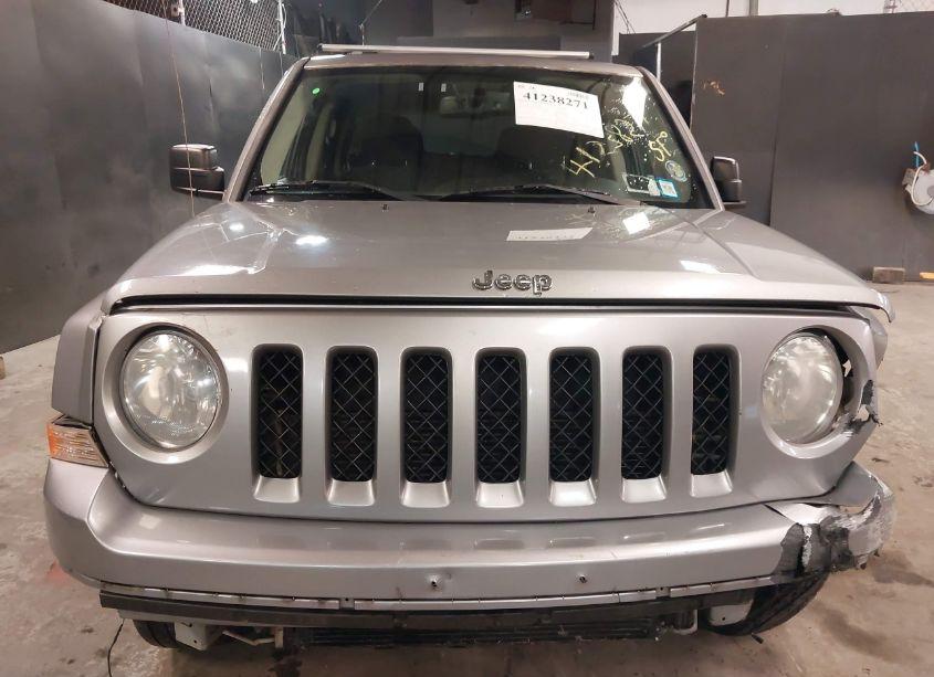 Photo 13 of 2014 Jeep Patriot LATITUDE (VIN 1C4NJRFB0ED809823)