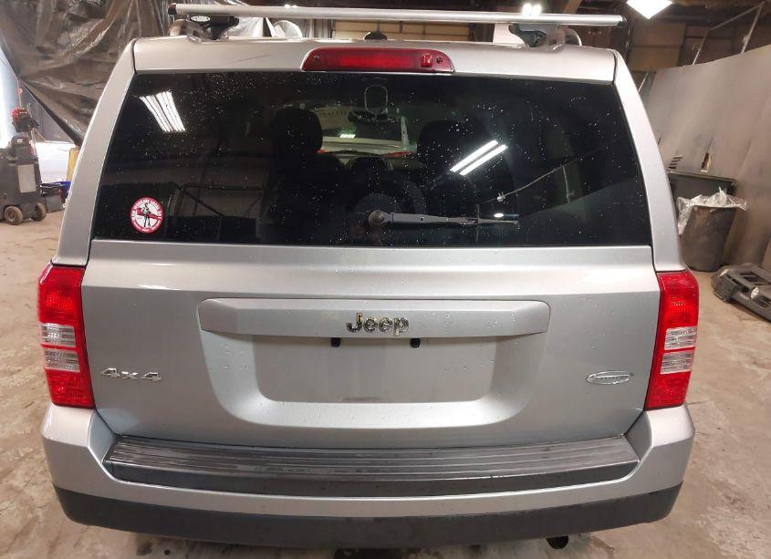 Photo 17 of 2014 Jeep Patriot LATITUDE (VIN 1C4NJRFB0ED809823)