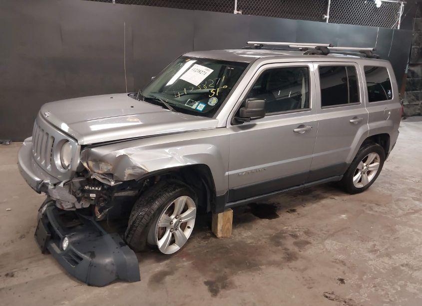 Photo 2 of 2014 Jeep Patriot LATITUDE (VIN 1C4NJRFB0ED809823)