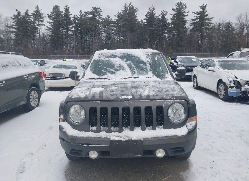 Photo 12 of 2015 Jeep Patriot LATITUDE (VIN 1C4NJRFB0FD184101)
