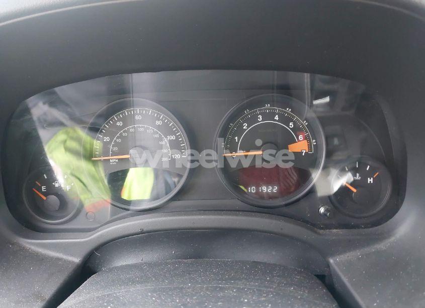 Photo 7 of 2015 Jeep Patriot HIGH ALTITUDE EDITION (VIN 1C4NJRFB0FD217985)