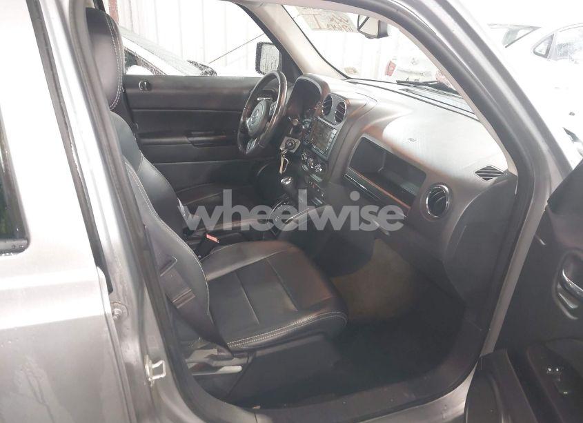 Photo 5 of 2016 Jeep Patriot HIGH ALTITUDE EDITION (VIN 1C4NJRFB0GD500582)