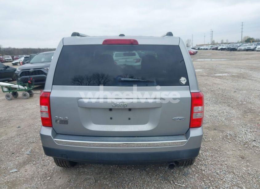 Photo 17 of 2016 Jeep Patriot HIGH ALTITUDE EDITION (VIN 1C4NJRFB0GD733863)