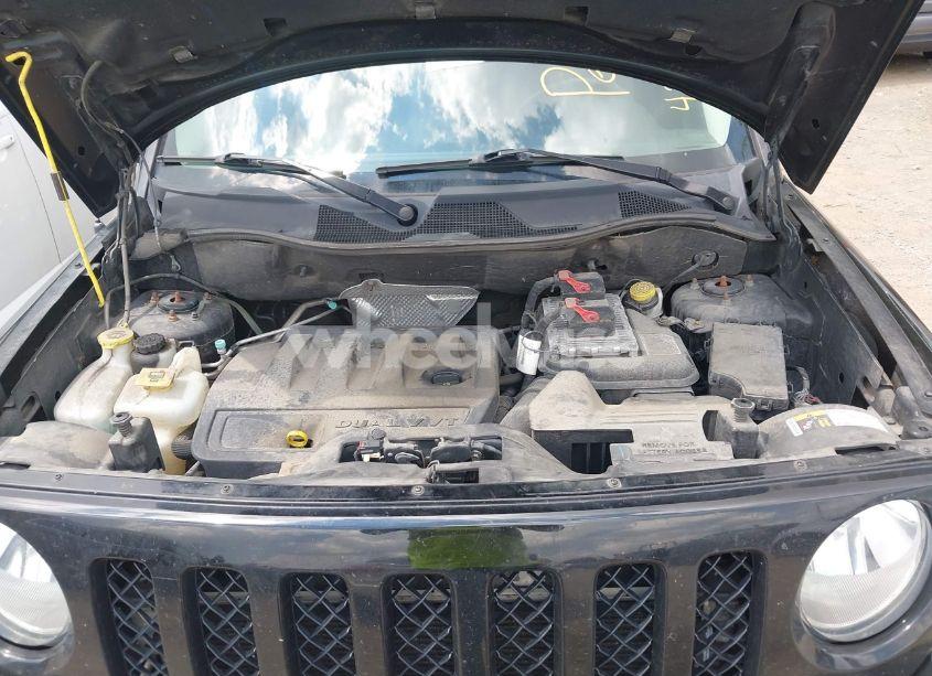 Photo 10 of 2016 Jeep Patriot HIGH ALTITUDE EDITION (VIN 1C4NJRFB0GD814670)