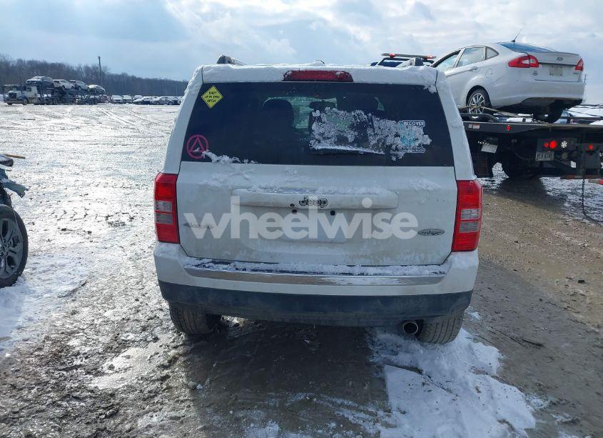 Photo 16 of 2017 Jeep Patriot HIGH ALTITUDE 4X4 (VIN 1C4NJRFB0HD112866)