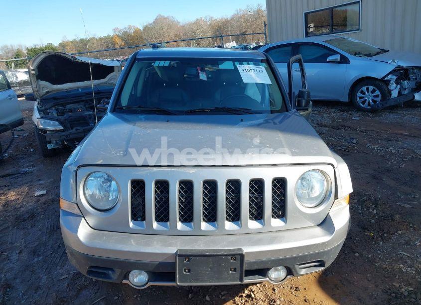 Photo 12 of 2017 Jeep Patriot HIGH ALTITUDE 4X4 (VIN 1C4NJRFB0HD176230)