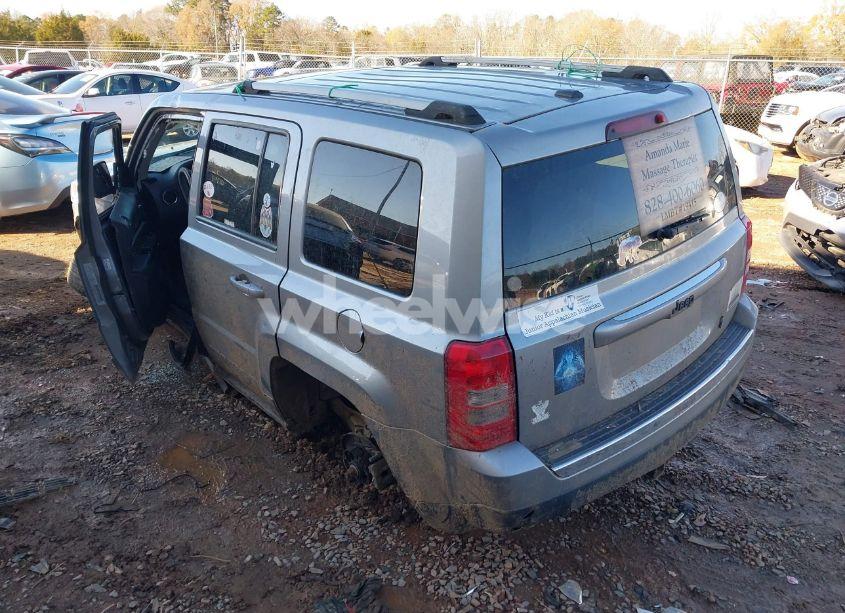 Photo 3 of 2017 Jeep Patriot HIGH ALTITUDE 4X4 (VIN 1C4NJRFB0HD176230)