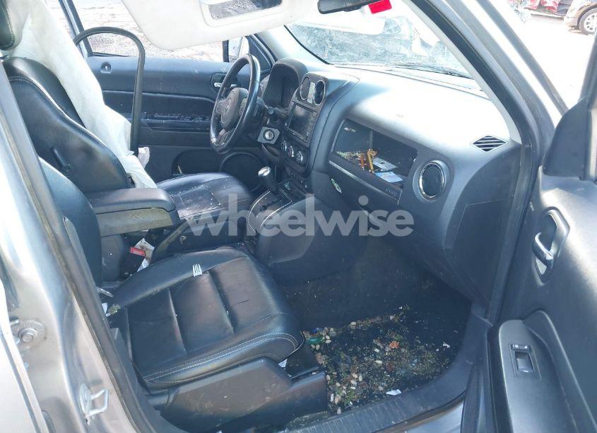 Photo 5 of 2017 Jeep Patriot HIGH ALTITUDE 4X4 (VIN 1C4NJRFB0HD176230)