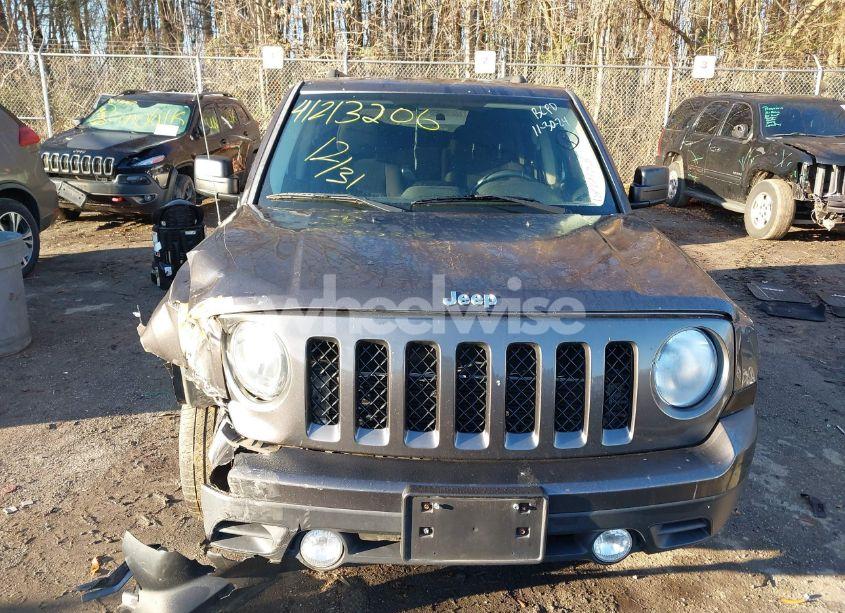Photo 12 of 2017 Jeep Patriot LATITUDE 4X4 (VIN 1C4NJRFB0HD180133)