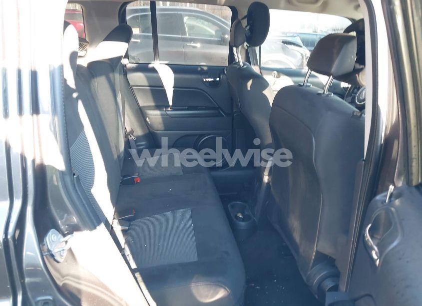 Photo 8 of 2017 Jeep Patriot LATITUDE 4X4 (VIN 1C4NJRFB0HD180133)