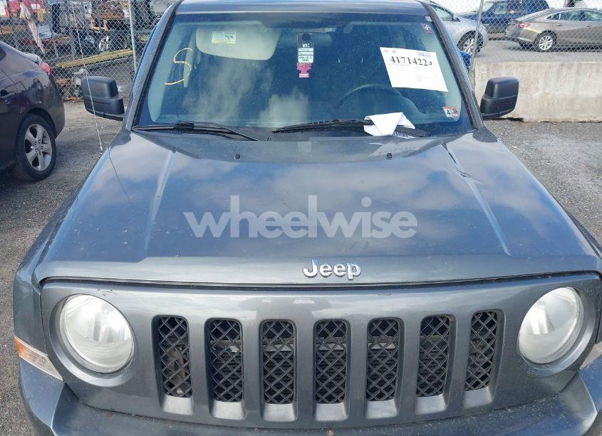 Photo 10 of 2012 Jeep Patriot LATITUDE (VIN 1C4NJRFB1CD546156)