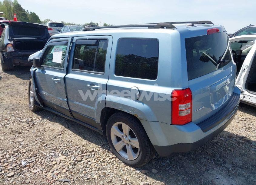 Photo 3 of 2013 Jeep Patriot LATITUDE (VIN 1C4NJRFB1DD174545)