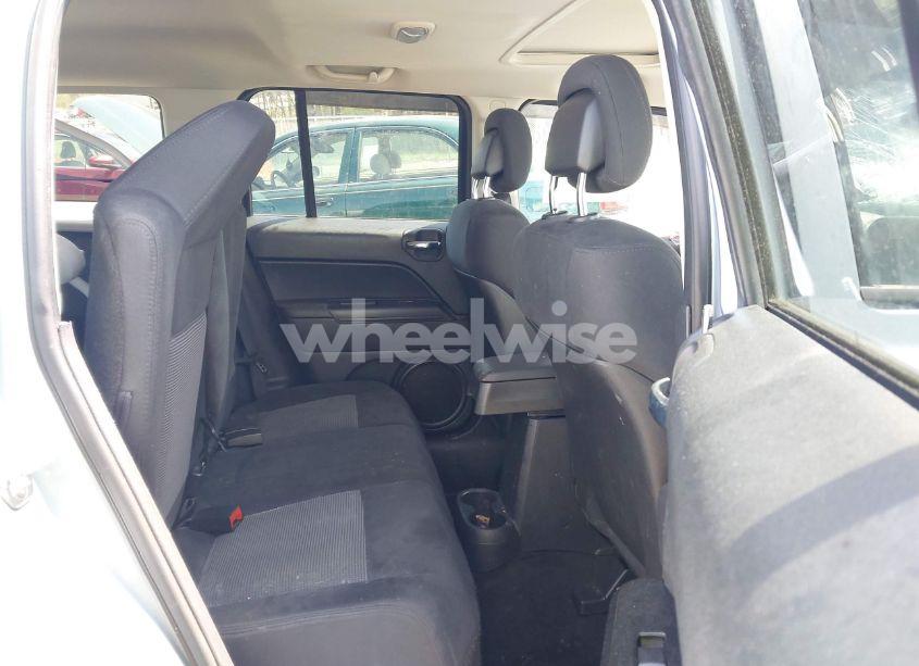 Photo 8 of 2013 Jeep Patriot LATITUDE (VIN 1C4NJRFB1DD174545)