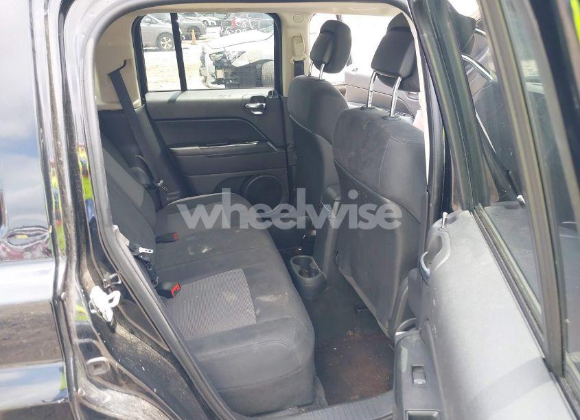 Photo 8 of 2013 Jeep Patriot LATITUDE (VIN 1C4NJRFB1DD221900)