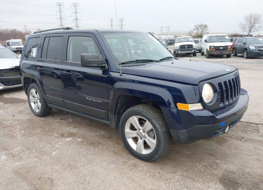 2014 Jeep Patriot LATITUDE (VIN 1C4NJRFB1ED540781) main photo