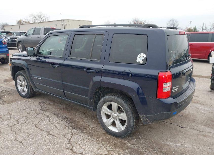 Photo 3 of 2014 Jeep Patriot LATITUDE (VIN 1C4NJRFB1ED540781)