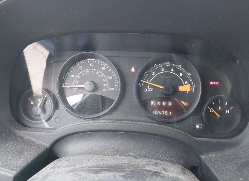 Photo 7 of 2014 Jeep Patriot LATITUDE (VIN 1C4NJRFB1ED540781)