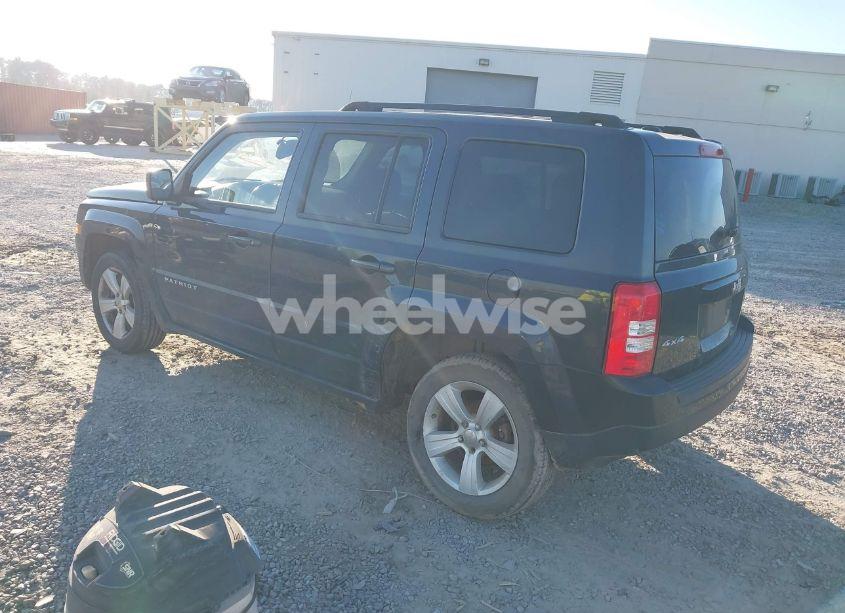 Photo 3 of 2014 Jeep Patriot LATITUDE (VIN 1C4NJRFB1ED670611)