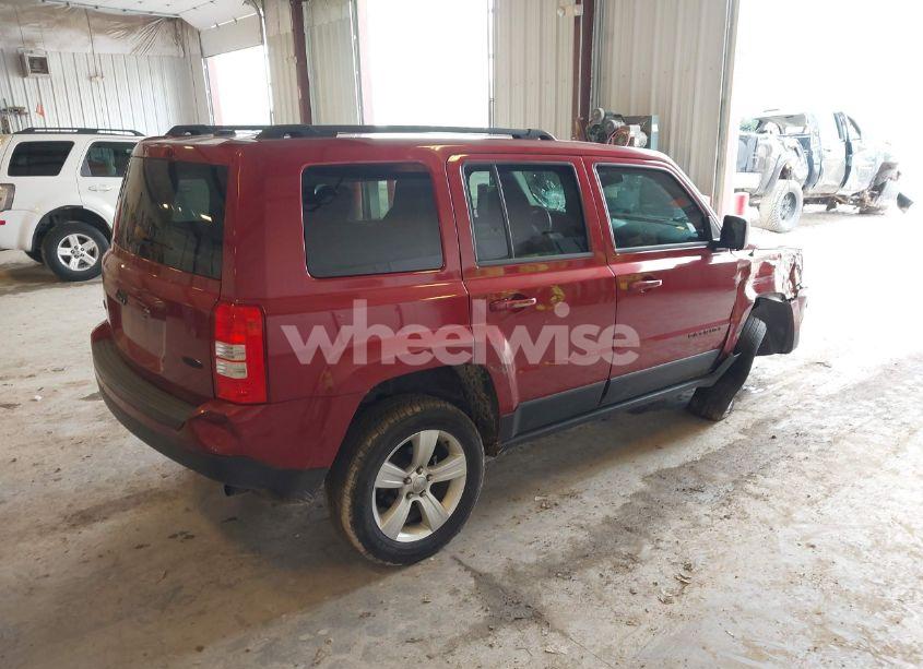Photo 4 of 2014 Jeep Patriot LATITUDE (VIN 1C4NJRFB1ED713506)