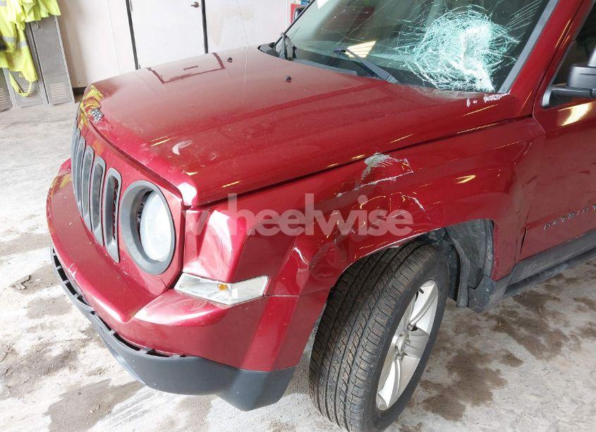 Photo 6 of 2014 Jeep Patriot LATITUDE (VIN 1C4NJRFB1ED713506)