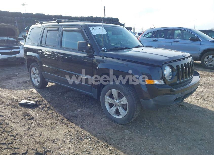 2014 Jeep Patriot LATITUDE (VIN 1C4NJRFB1ED761183) main photo