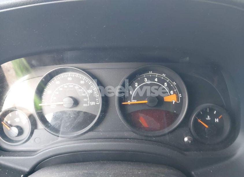 Photo 7 of 2014 Jeep Patriot LATITUDE (VIN 1C4NJRFB1ED761183)