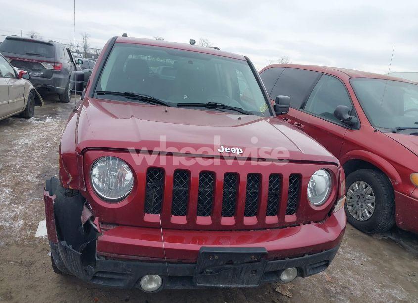 Photo 12 of 2014 Jeep Patriot LATITUDE (VIN 1C4NJRFB1ED810754)