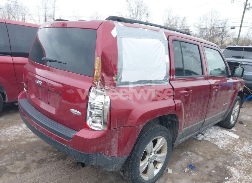 Photo 4 of 2014 Jeep Patriot LATITUDE (VIN 1C4NJRFB1ED810754)