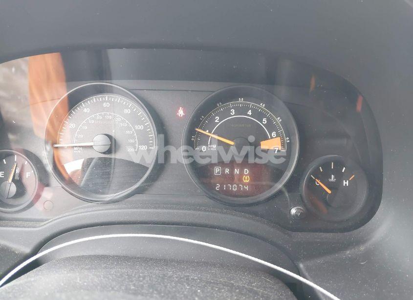 Photo 7 of 2014 Jeep Patriot LATITUDE (VIN 1C4NJRFB1ED810754)