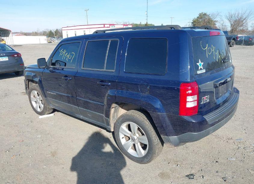 Photo 3 of 2014 Jeep Patriot LATITUDE (VIN 1C4NJRFB1ED910918)