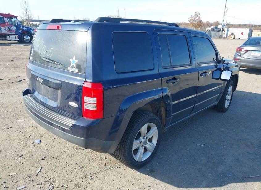 Photo 4 of 2014 Jeep Patriot LATITUDE (VIN 1C4NJRFB1ED910918)