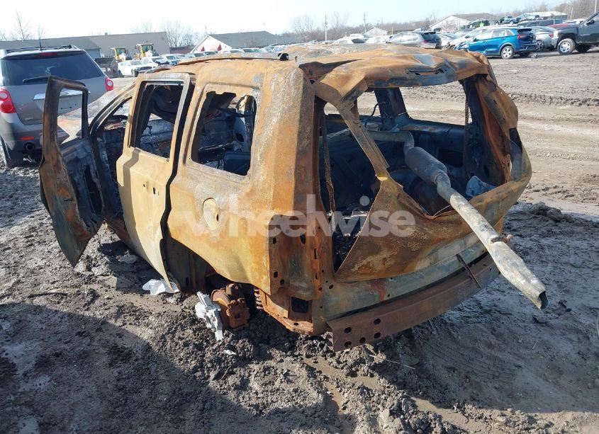 Photo 3 of 2015 Jeep Patriot LATITUDE (VIN 1C4NJRFB1FD303788)