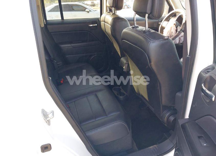 Photo 8 of 2016 Jeep Patriot HIGH ALTITUDE EDITION (VIN 1C4NJRFB1GD511204)