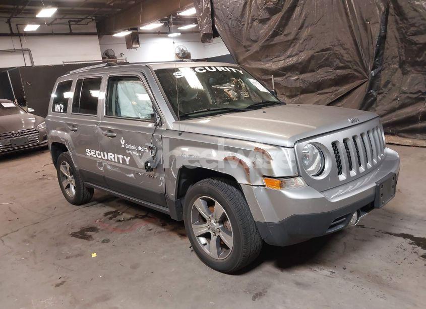 2016 Jeep Patriot HIGH ALTITUDE EDITION (VIN 1C4NJRFB1GD805427) main photo