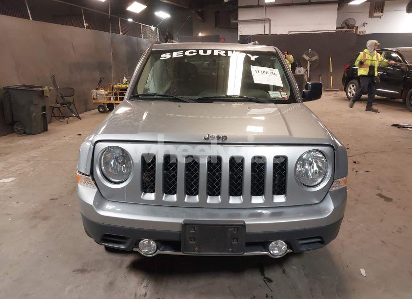 Photo 12 of 2016 Jeep Patriot HIGH ALTITUDE EDITION (VIN 1C4NJRFB1GD805427)