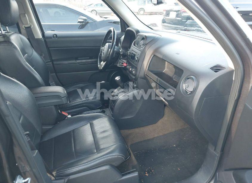 Photo 5 of 2017 Jeep Patriot HIGH ALTITUDE 4X4 (VIN 1C4NJRFB1HD110320)