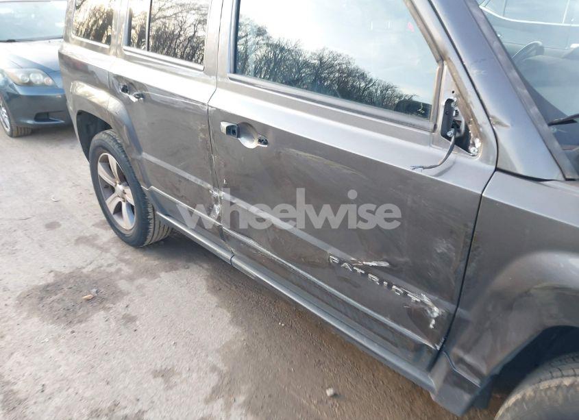 Photo 6 of 2017 Jeep Patriot HIGH ALTITUDE 4X4 (VIN 1C4NJRFB1HD110320)