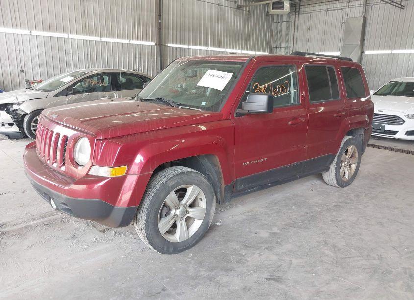Photo 2 of 2017 Jeep Patriot LATITUDE 4X4 (VIN 1C4NJRFB1HD175085)