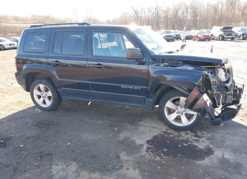 2012 Jeep Patriot LATITUDE (VIN 1C4NJRFB2CD564083) main photo