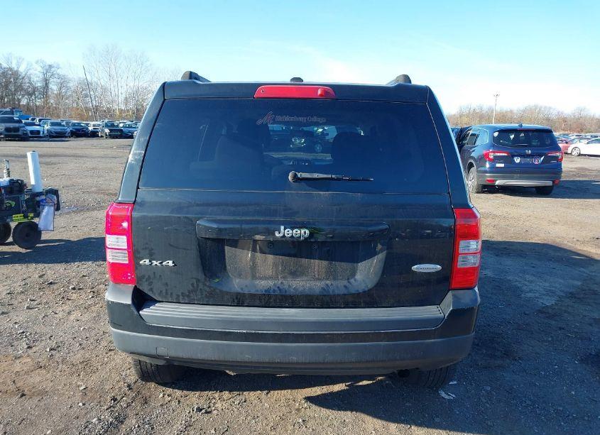 Photo 16 of 2012 Jeep Patriot LATITUDE (VIN 1C4NJRFB2CD564083)