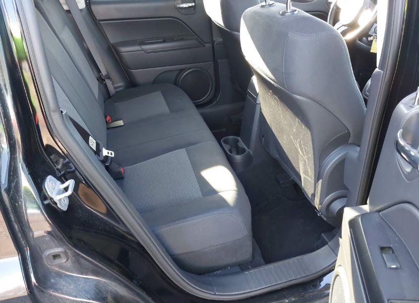 Photo 8 of 2012 Jeep Patriot LATITUDE (VIN 1C4NJRFB2CD564083)