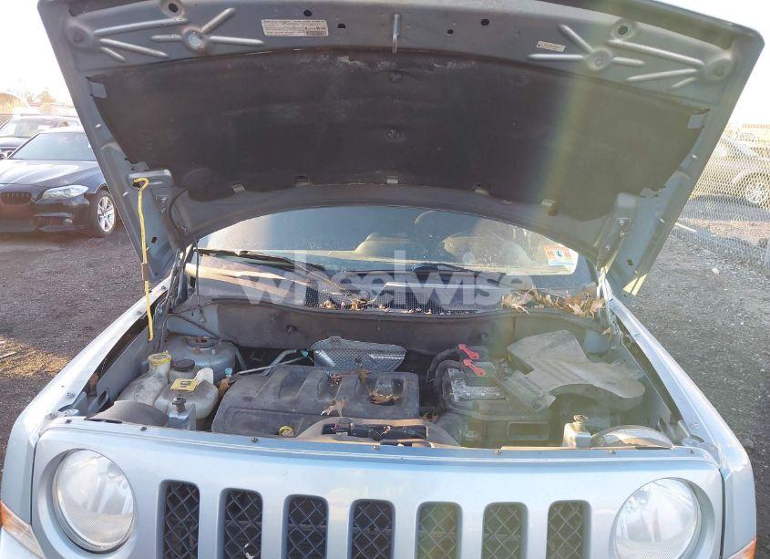 Photo 10 of 2013 Jeep Patriot LATITUDE (VIN 1C4NJRFB2DD279918)